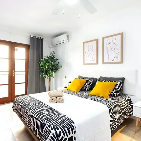 Ferienhaus Vv Lopemar